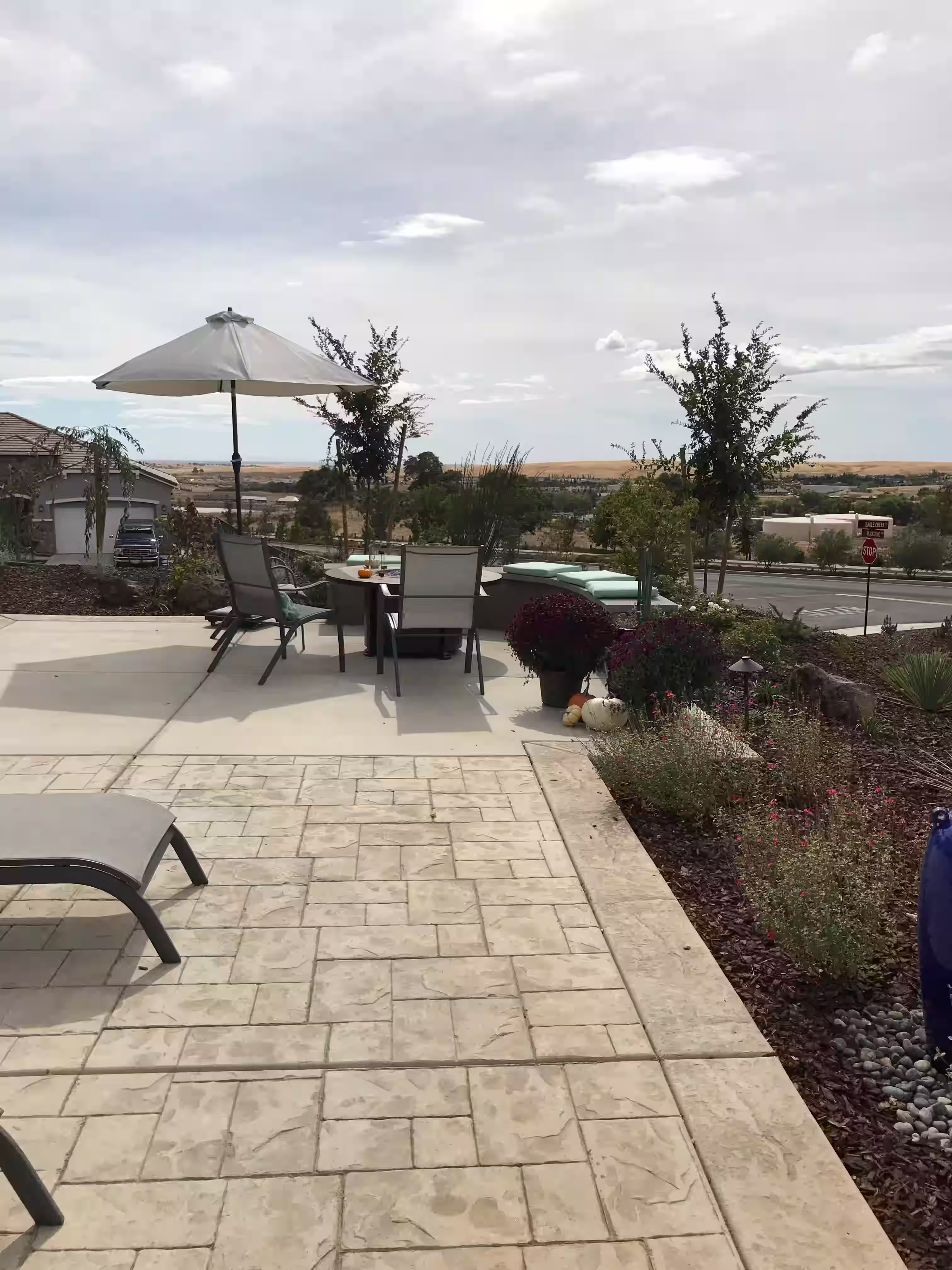 Sitting areas to enjoy the view